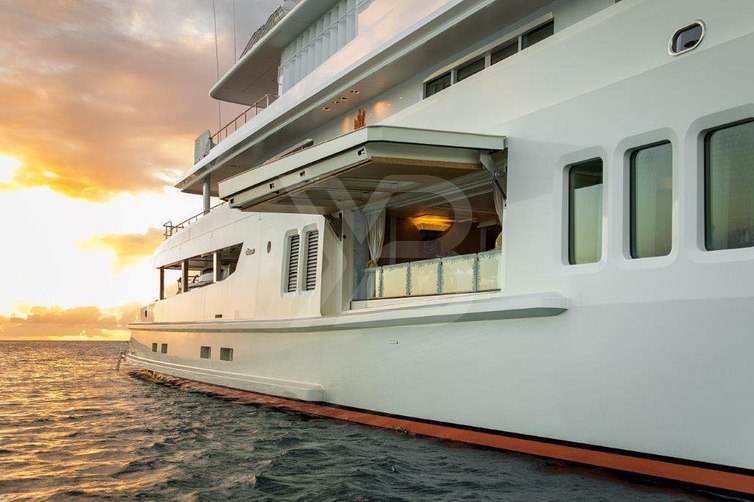 Coral Ocean yacht exterior 16