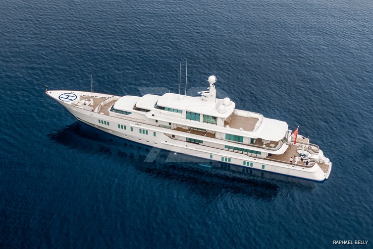 Siran yacht exterior 3