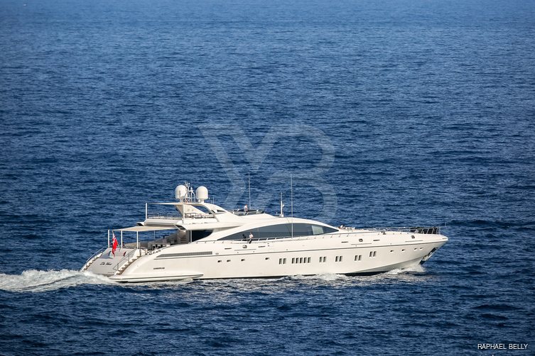 Da Vinci yacht exterior 7