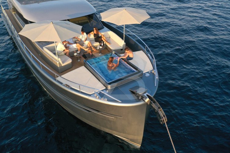 St. Barth yacht exterior 3