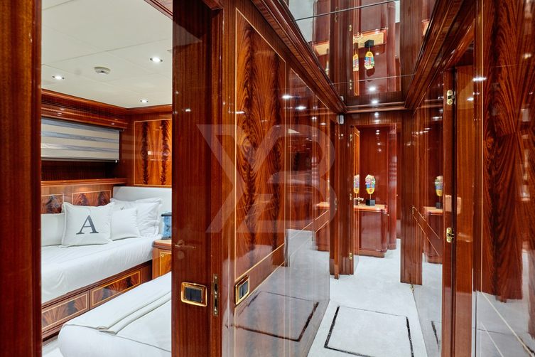 Ability yacht interior 21