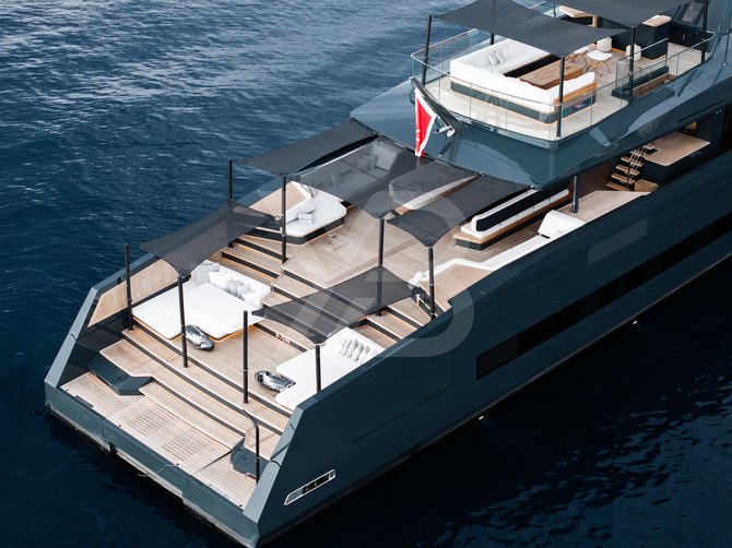 San yacht exterior 54