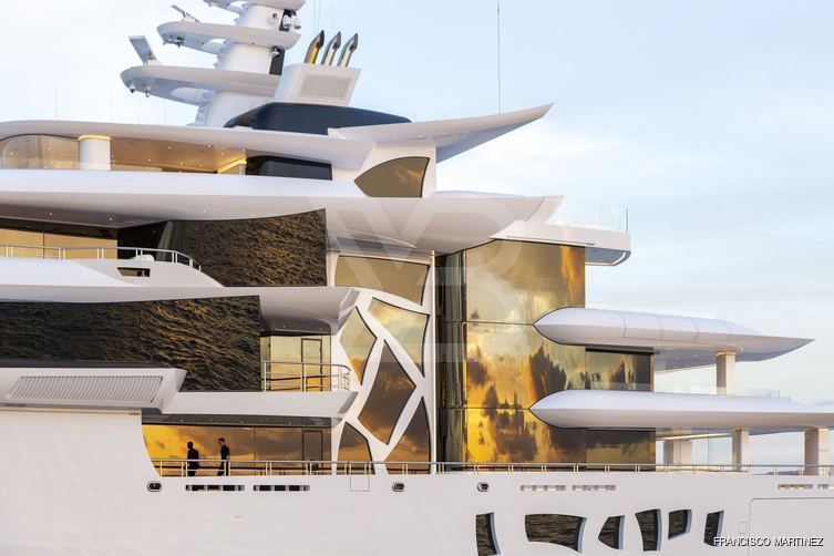 Artefact yacht exterior 4