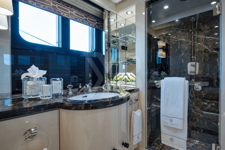 Mellon yacht interior 15