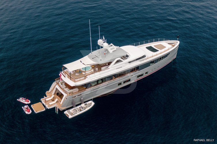 Josephine yacht exterior 6