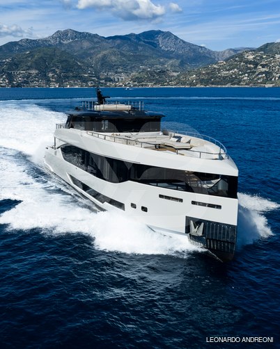 Angiola yacht exterior 16