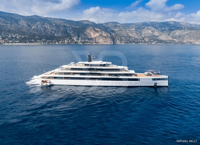 Ulysses yacht exterior 33