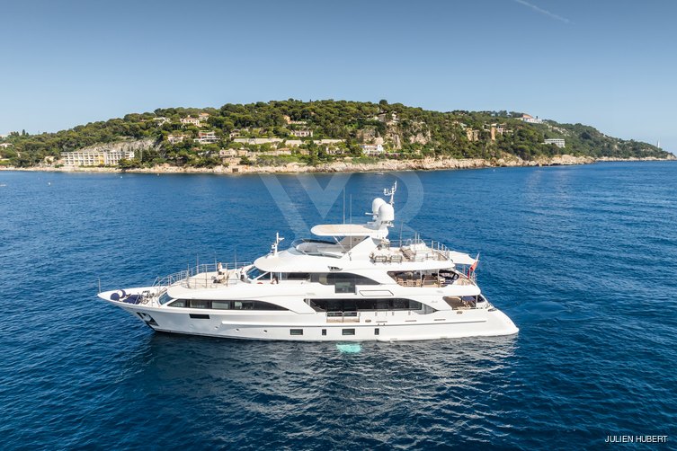 Lady Lillian yacht exterior 7