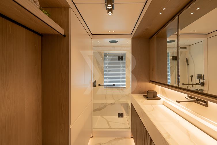 Queen Tati yacht interior 30