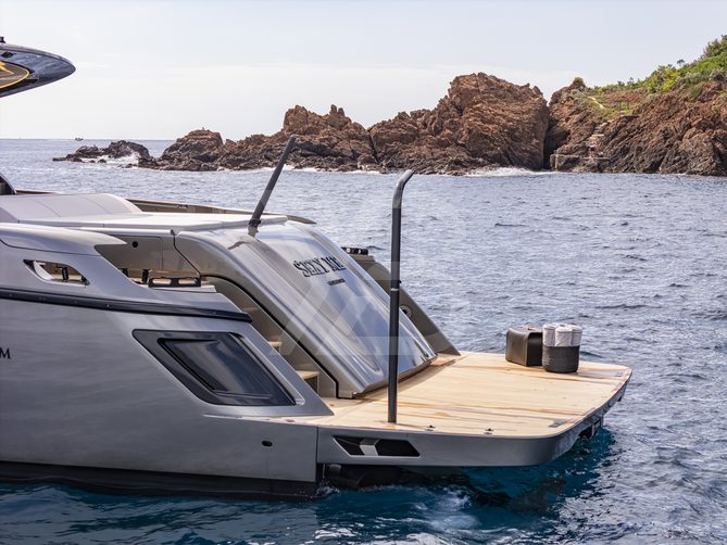 Sexy Me yacht exterior 9