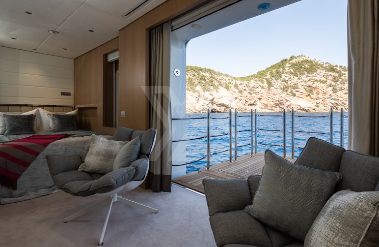 Artisan yacht interior 12