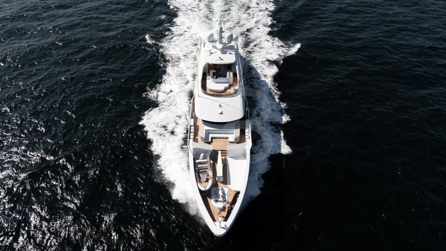 Solemates yacht exterior 10