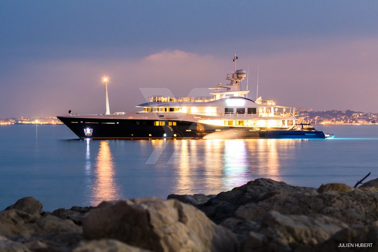 Gene Machine yacht exterior 19