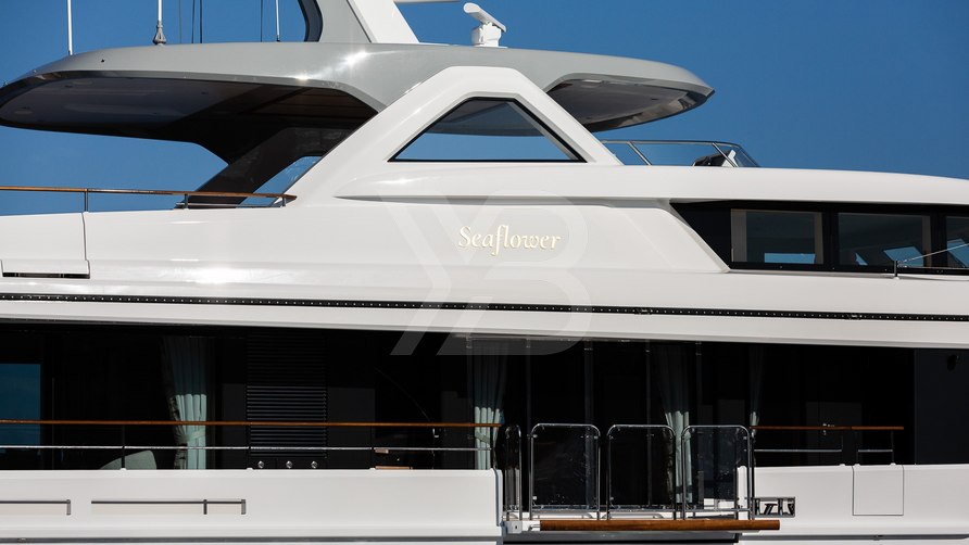 Seaflower yacht exterior 23