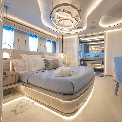 Oceanbird yacht interior 39