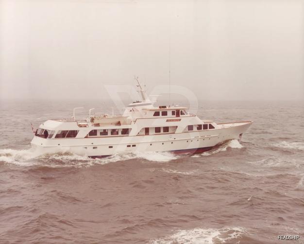 Calypso yacht exterior 7