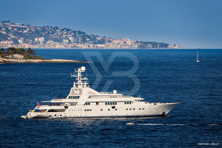 Grand Ocean yacht exterior 5