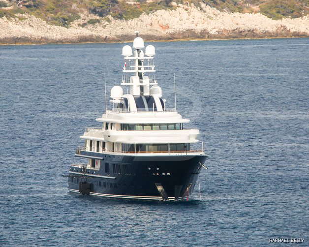 Moonstone yacht exterior 23