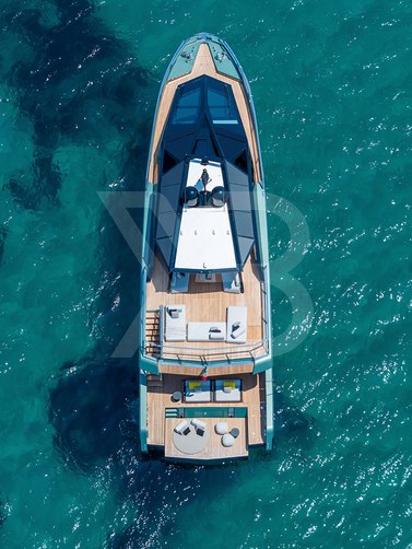 Matzu II yacht exterior 3