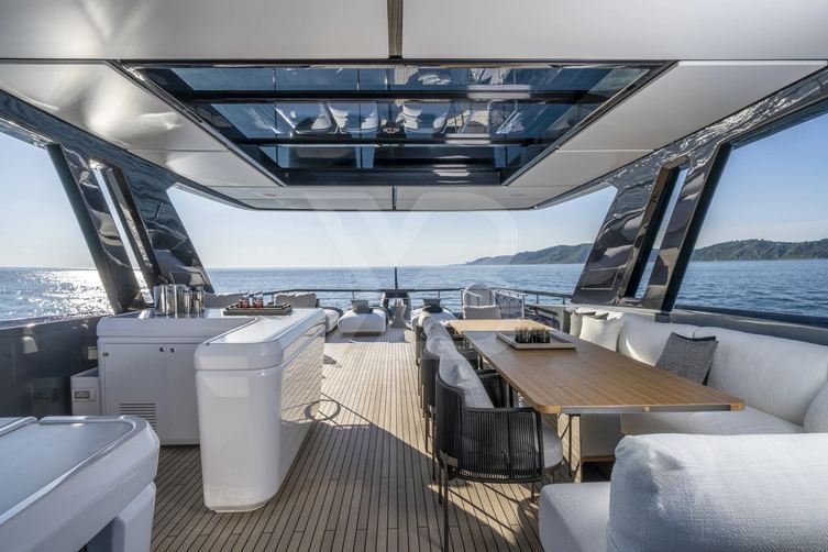 REV yacht interior 4