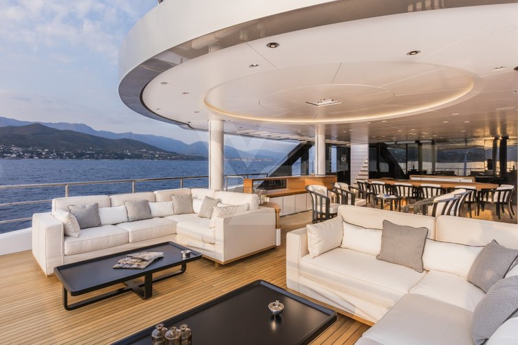 Suerte yacht interior 8