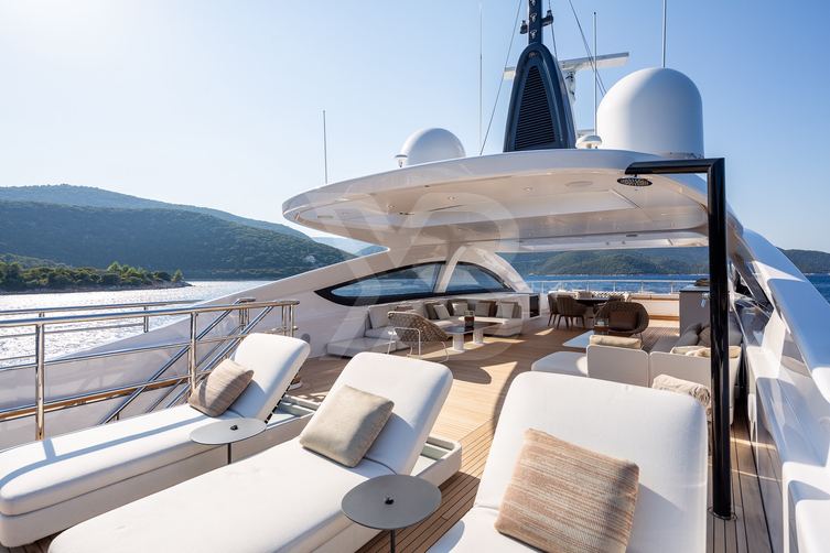 Nocturne yacht exterior 3