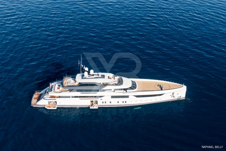 Malia yacht exterior 15