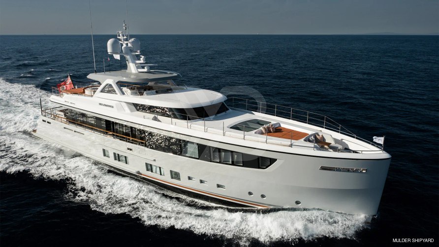 Solemates yacht exterior 12