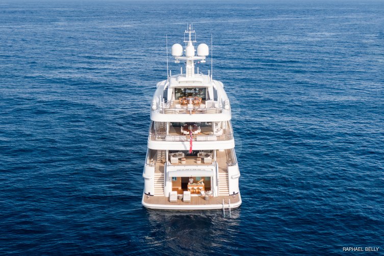 Neninka yacht exterior 6