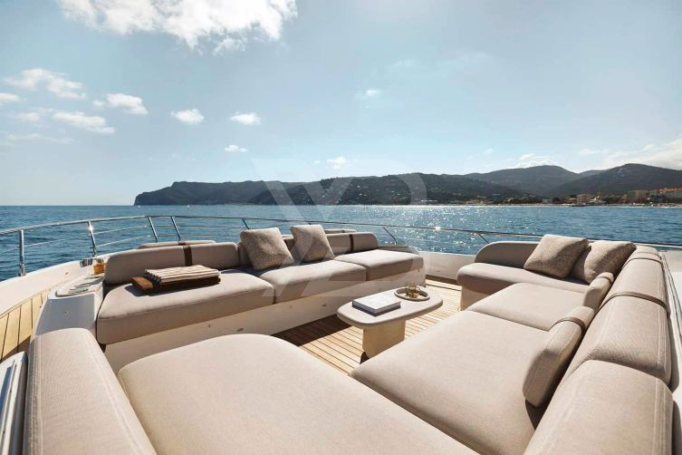 Fly 82 / 01 yacht  3