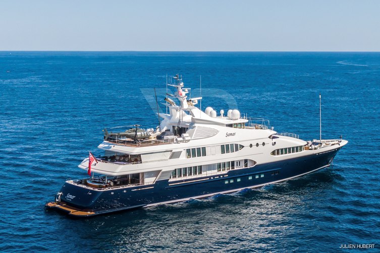 Samar yacht exterior 13