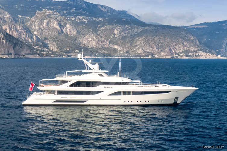 Somnium yacht exterior 11