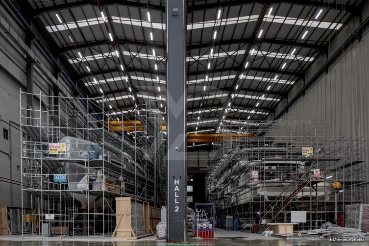 Sirena 42M/01 yacht interior 15