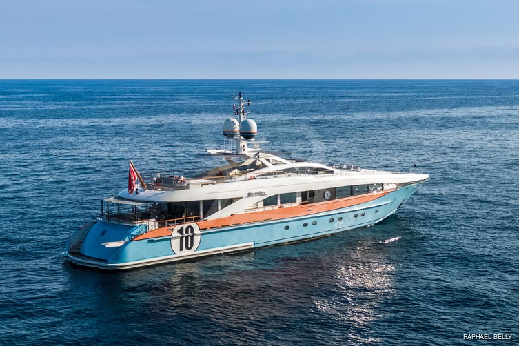 Aurelia yacht exterior 18