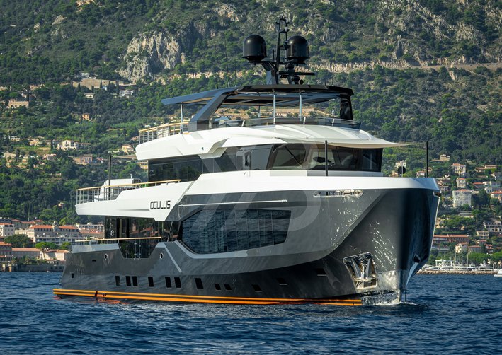 Oculus yacht exterior 18