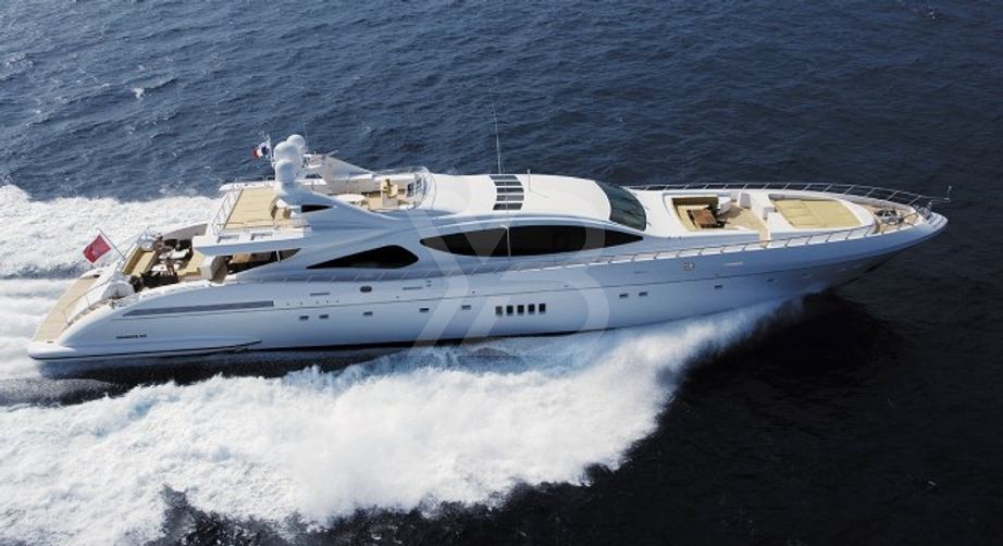 Sea Pearl yacht exterior 2