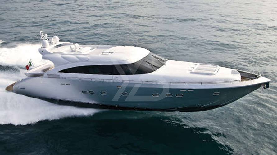 Silver Mama yacht exterior 2