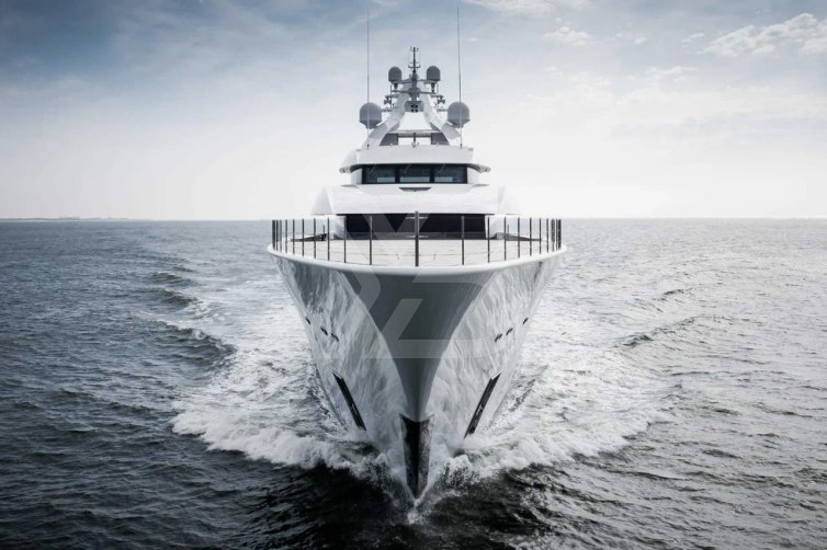 Bliss yacht exterior 3