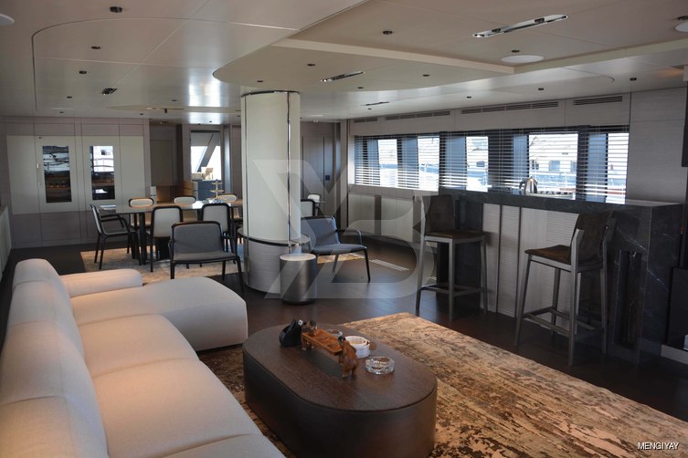 Seleda yacht interior 7