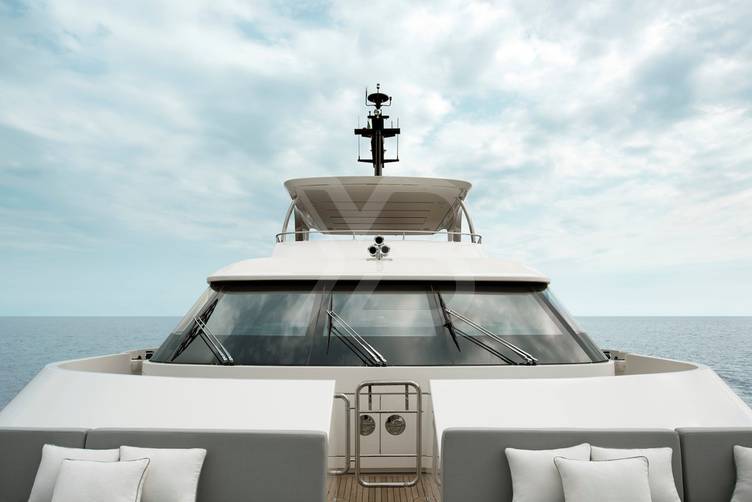 Nadhira yacht exterior 3