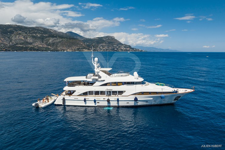 Satine yacht exterior 2