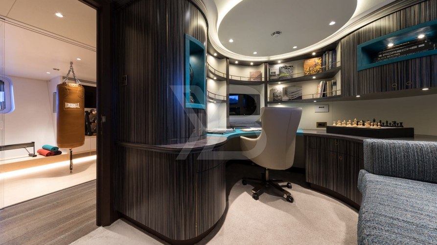 Ngoni yacht interior 13