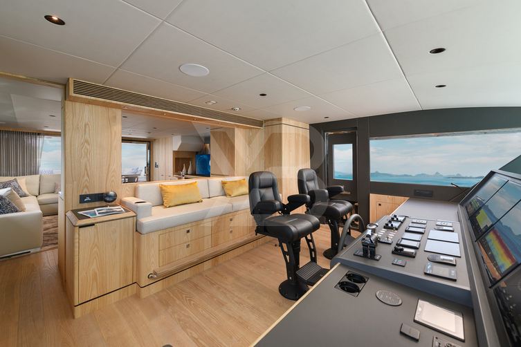 Christine yacht interior 14