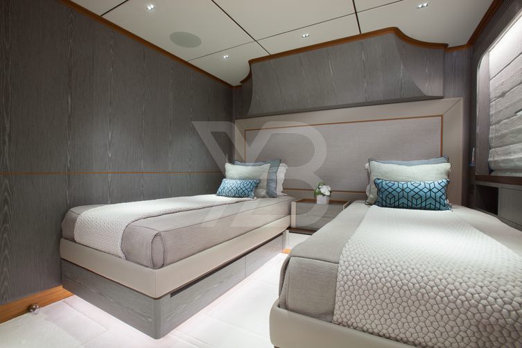 Wild Duck yacht interior 23