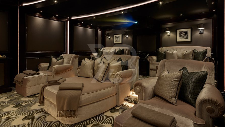 Alaiya yacht interior 26