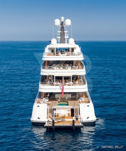 Zen yacht exterior 5