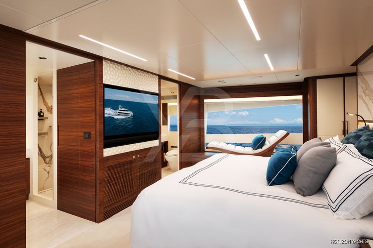 Island Soul yacht interior 12