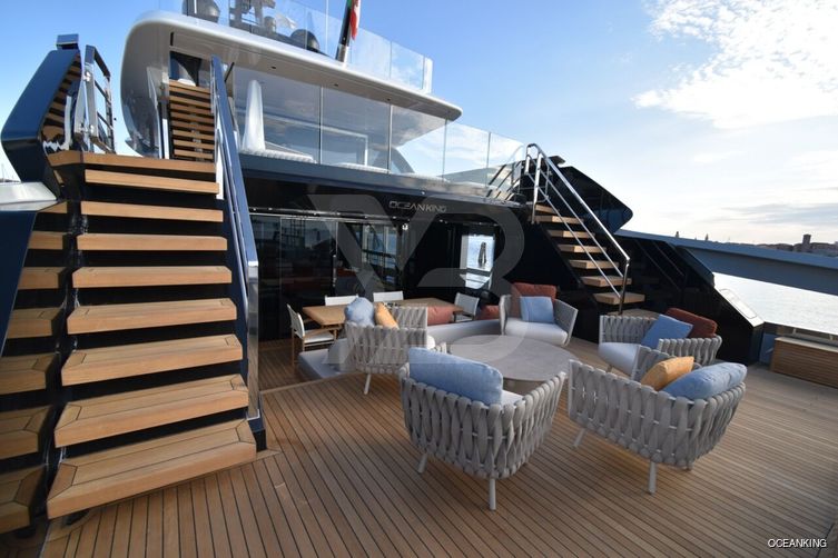 Ocean Angel yacht exterior 3