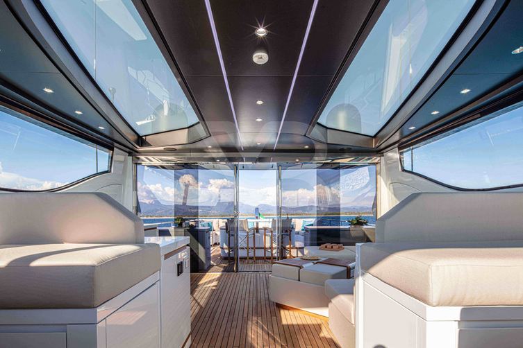 Lady K yacht interior 16