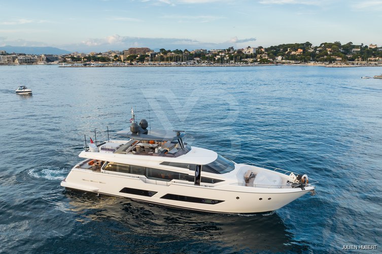 Chapaqua Too yacht exterior 4